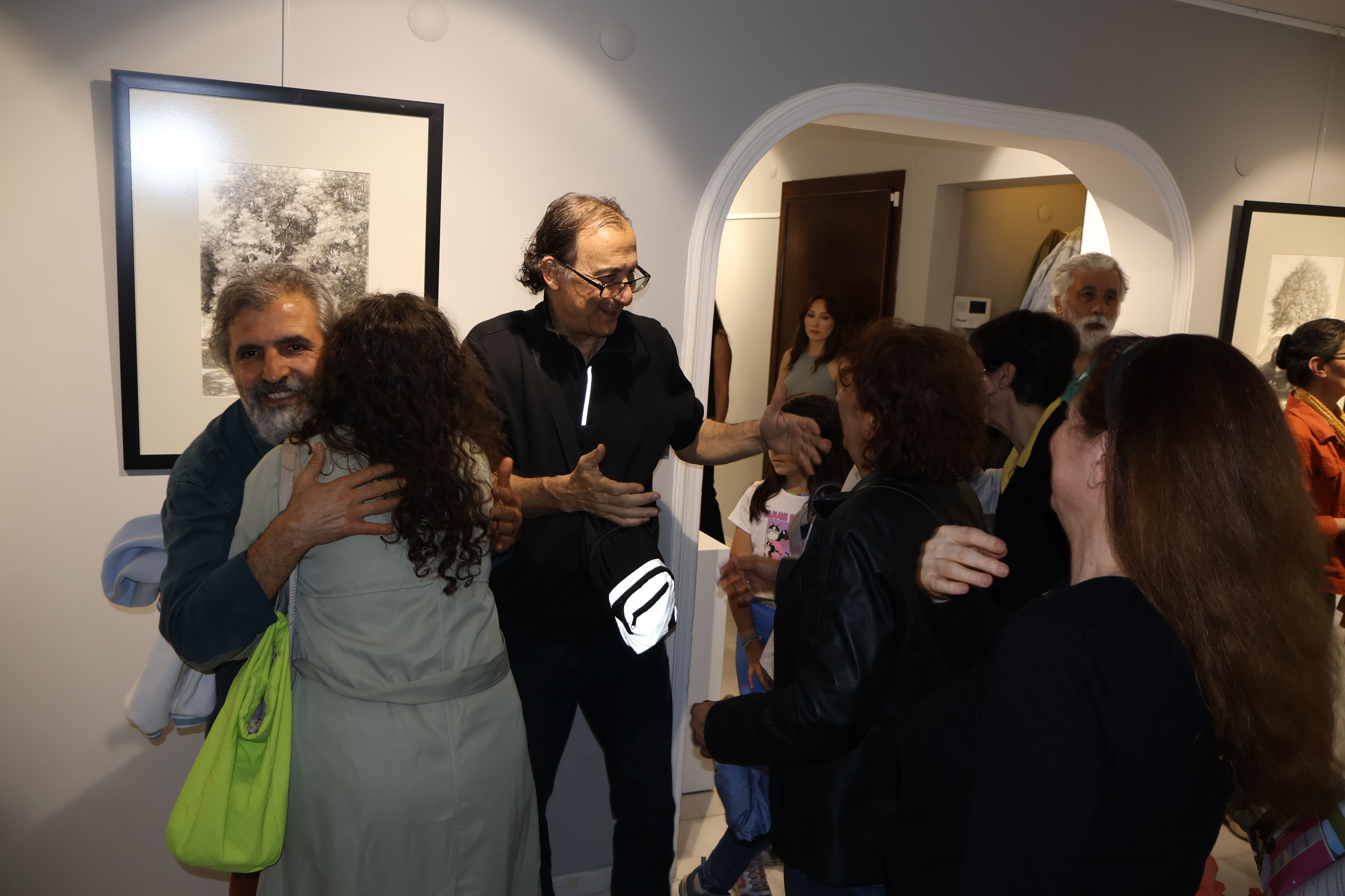 Aysu koçak kitap tanıtımı ve siyah beyaz resimlerden seçkiler evrim sanat galerisi 2 (9)