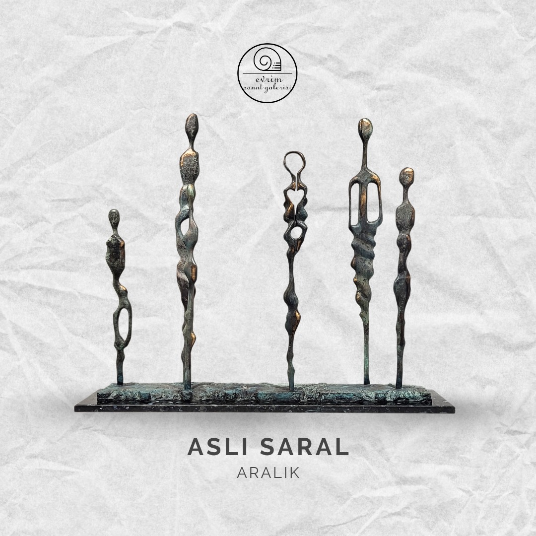 Aslı saral karma resim ve heykel sergisi trio bronz heykel (2)
