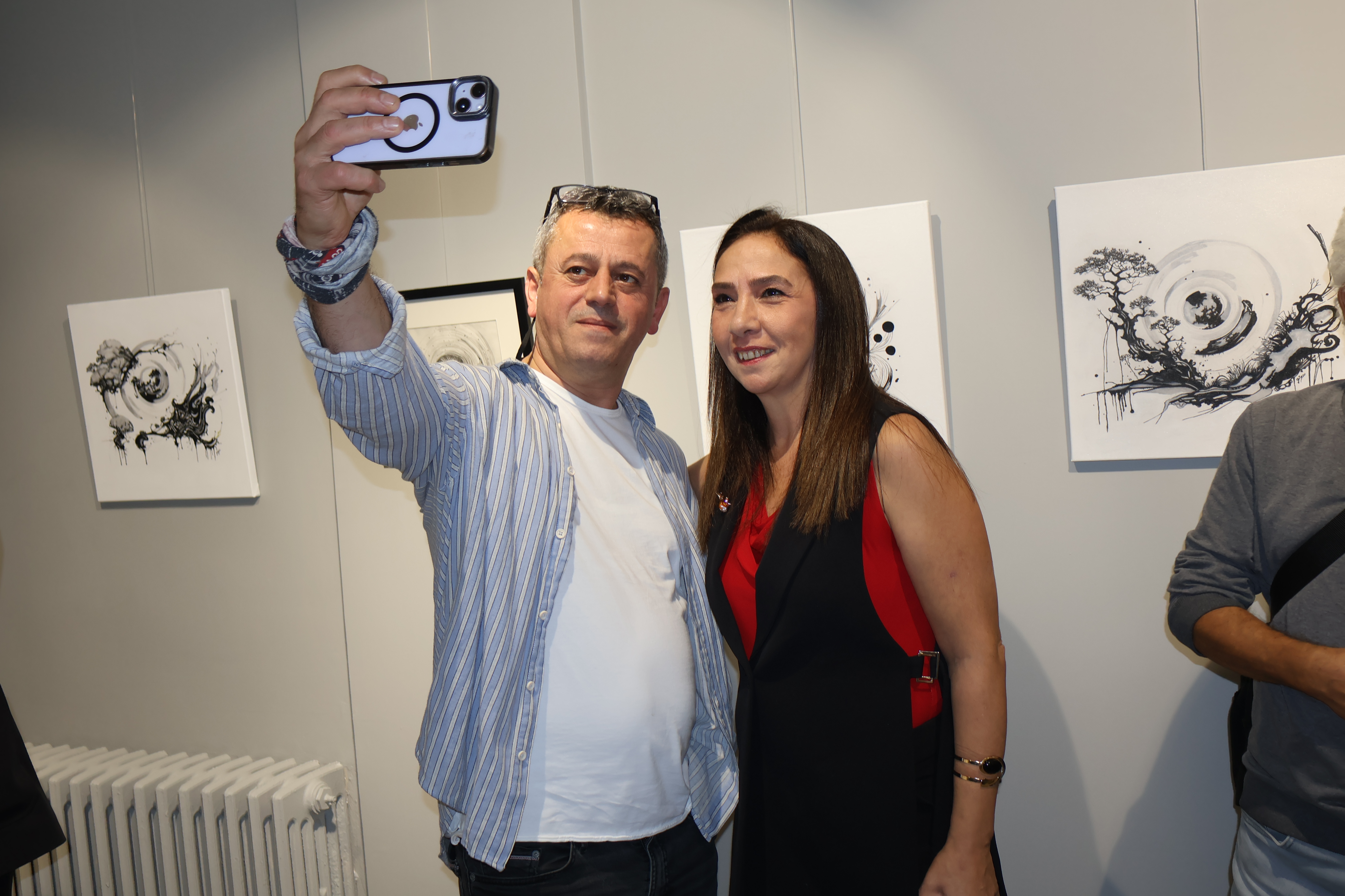 Dört usta, bir sergi iv yalçın gökçebağ, gözde atlas, mümin candaş ve günsu saraçoğlu (2)