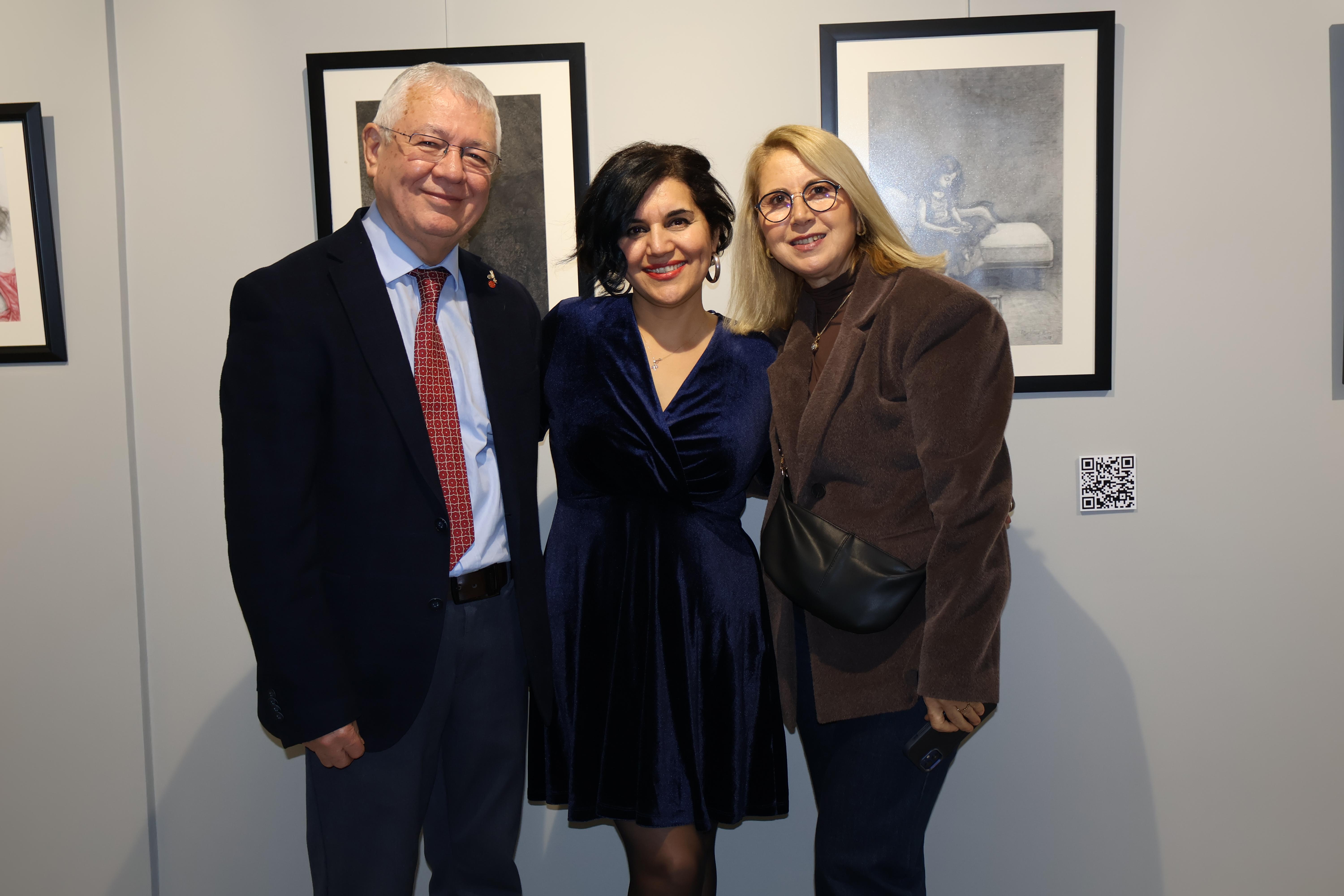 Türkmen Alkan ''Sessiz Direniş'' Sergisi (35)