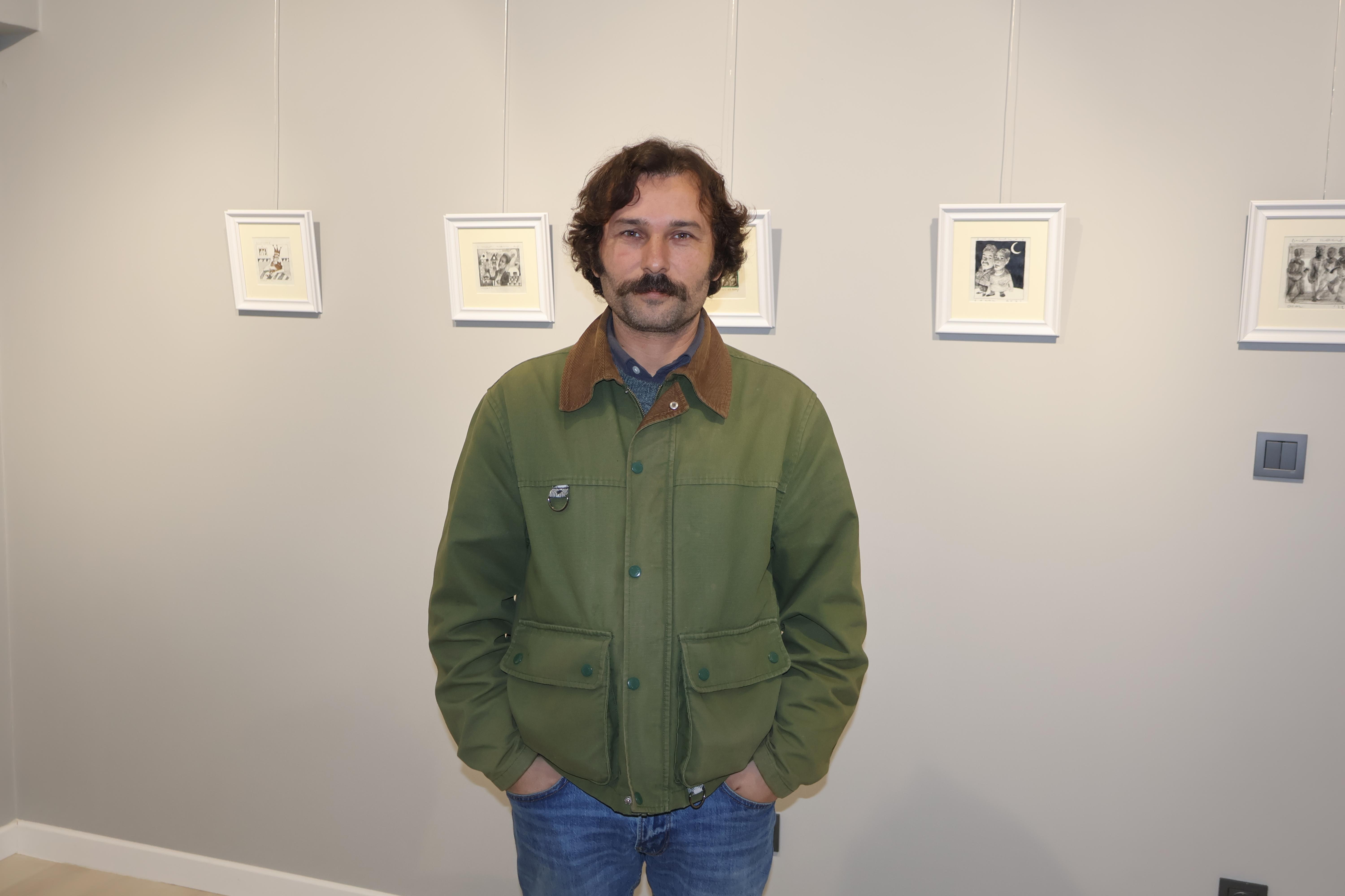 Ömer Koçağ'ın Kağıt İşler isimli kişisel resim sergisi (15)