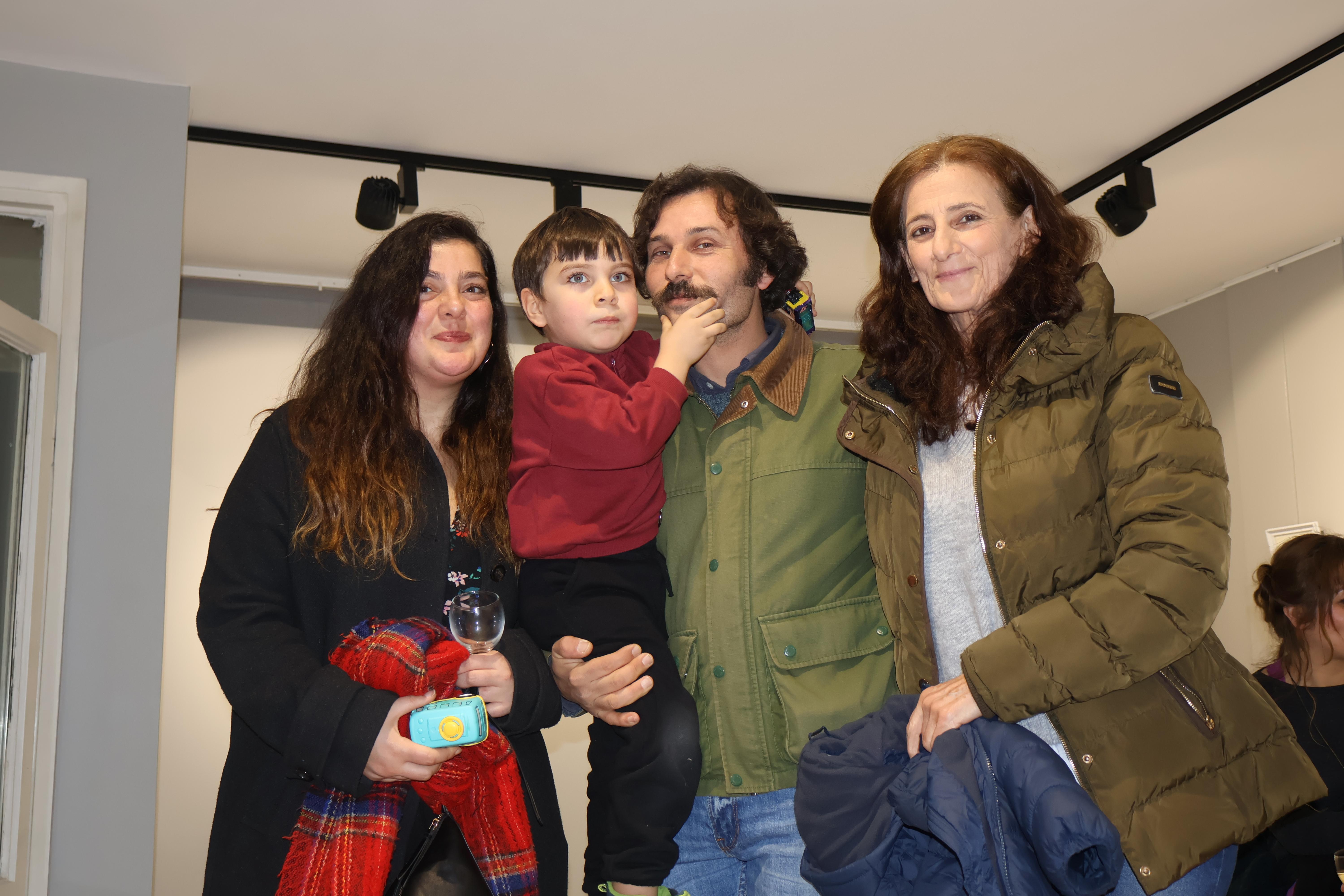 Ömer Koçağ'ın Kağıt İşler isimli kişisel resim sergisi (34)