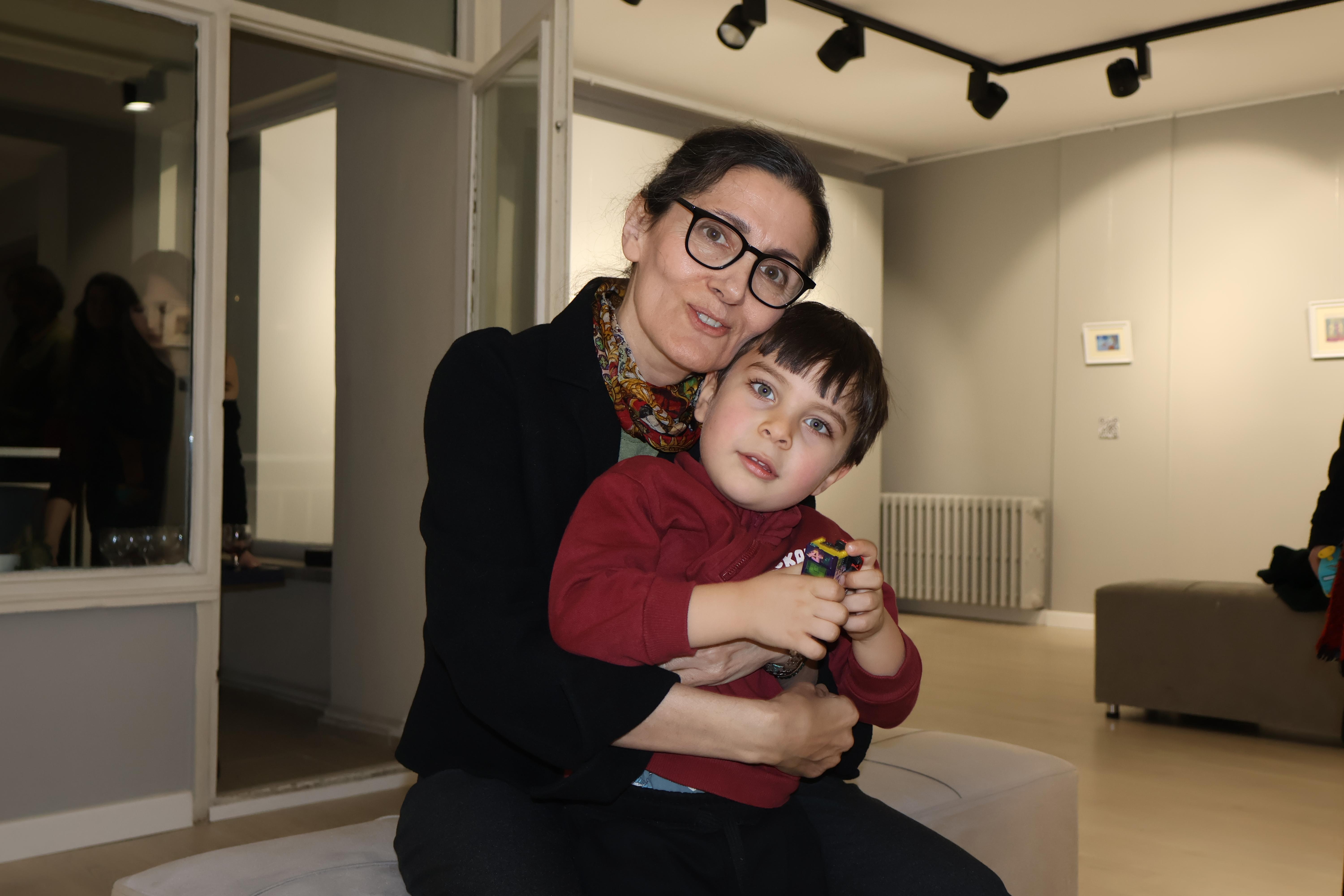 Ömer Koçağ'ın Kağıt İşler isimli kişisel resim sergisi (35)