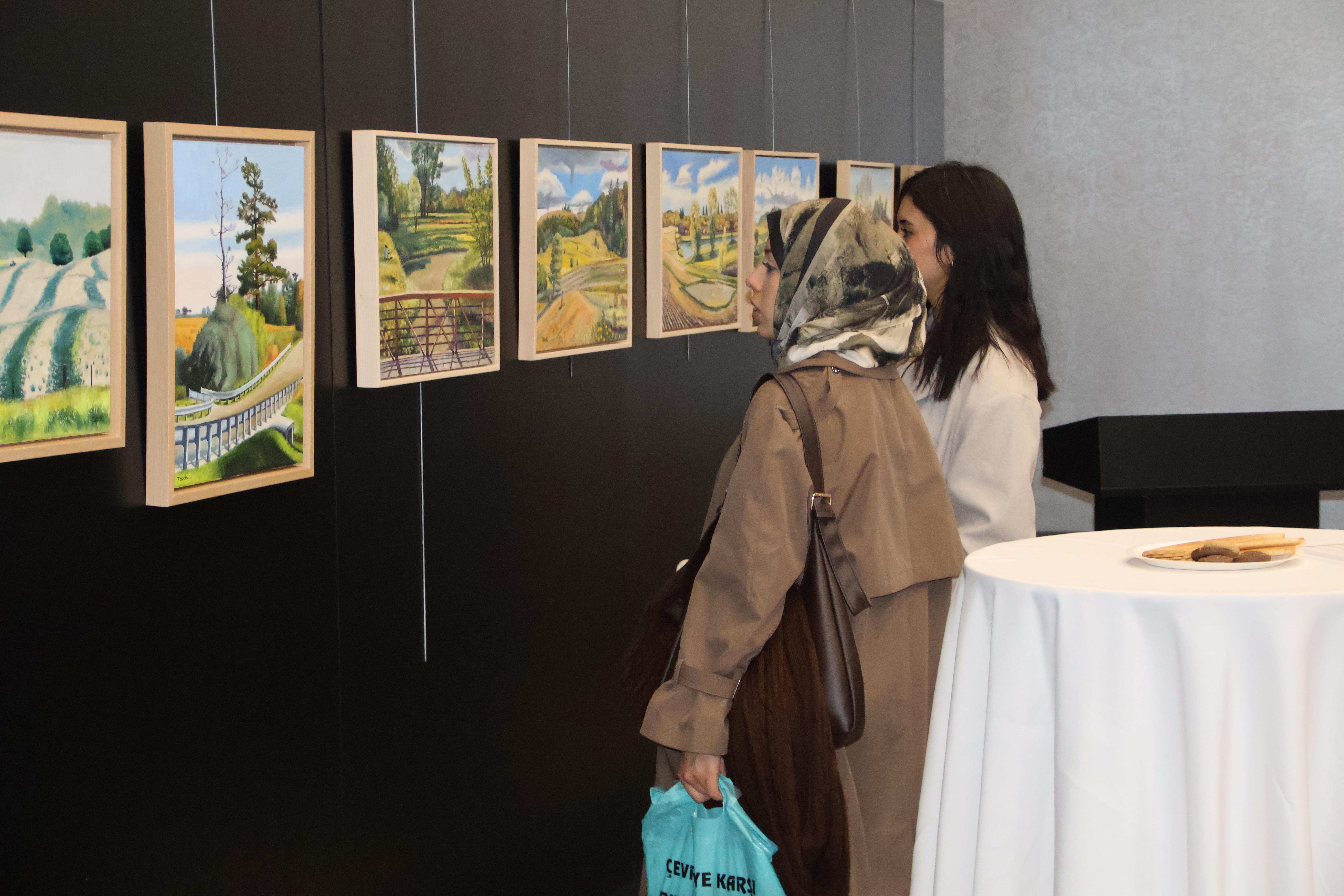 Ressam Vladimir Topal İstanbullu Sanatseverlerle Buluştu (22) Ressam Vladimir Topal İstanbullu Sanatseverlerle Buluştu (22)