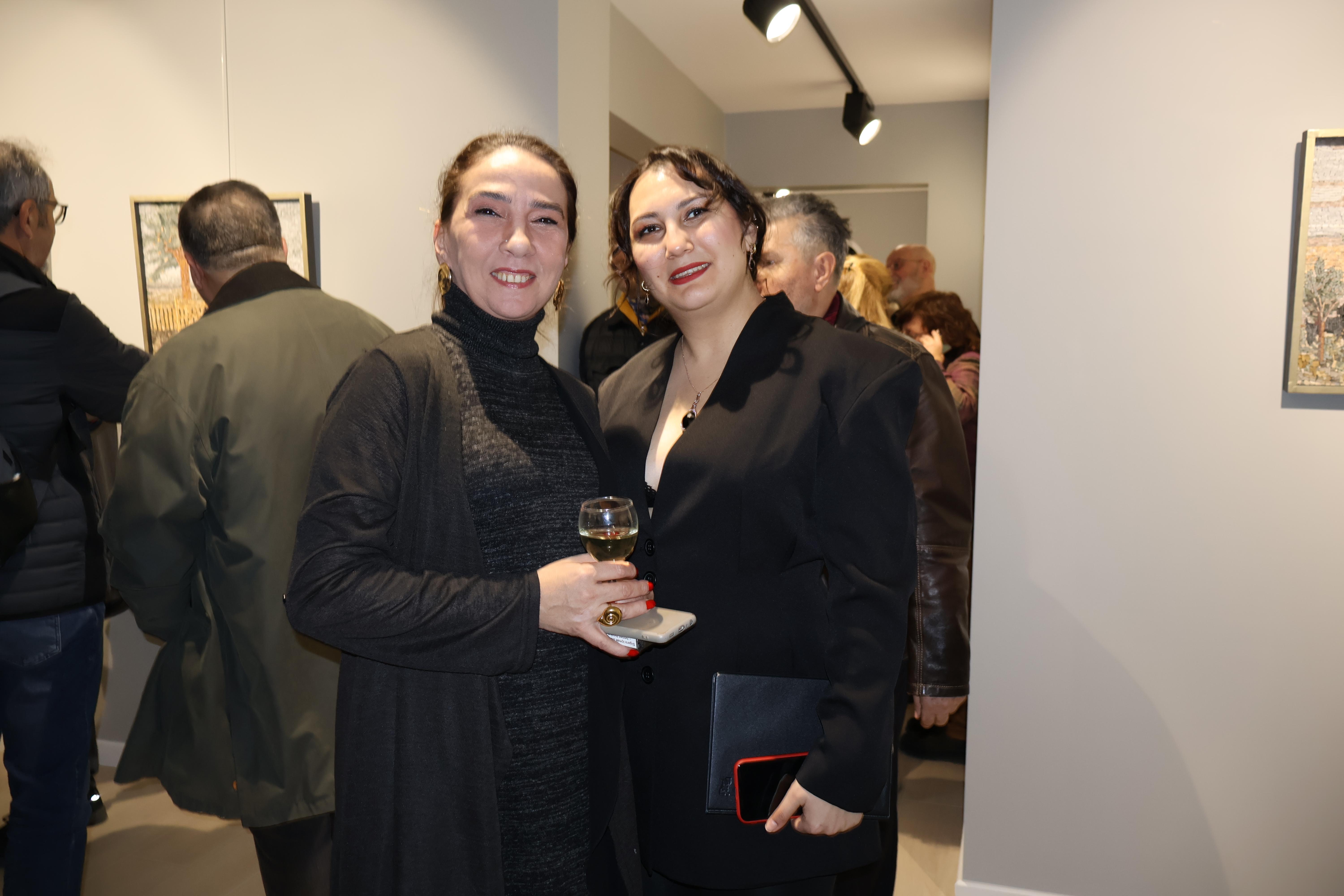 Mehmet Kına'nın ''Heey Keçiler, Hooy Keçiler'' adlı kişisel mozaik sergisi (15) Mehmet Kına'nın ''Heey Keçiler, Hooy Keçiler'' adlı kişisel mozaik sergisi (15)