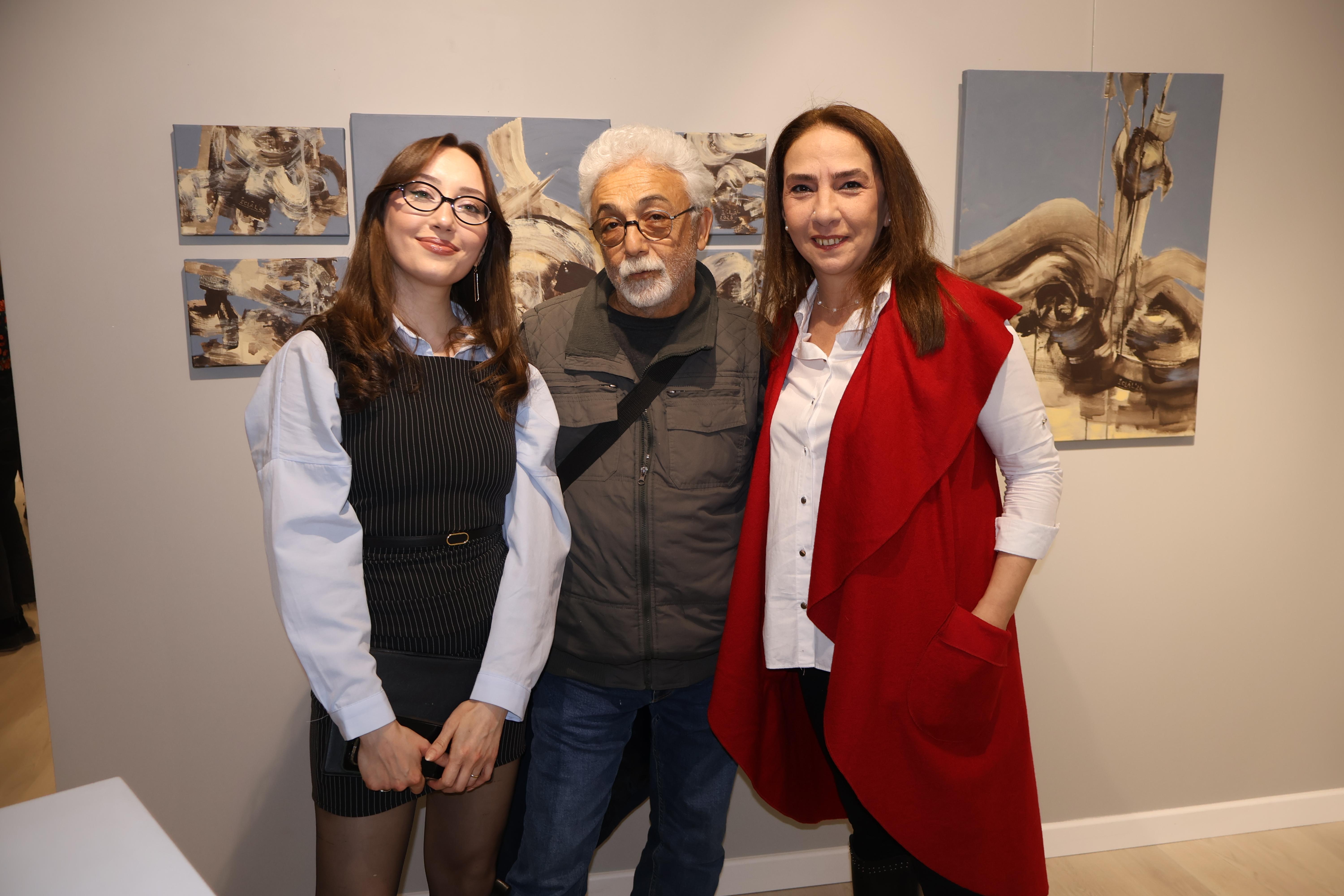 İclal Erentürk Güçsav'ın Derinlik isimli resim sergisi 1 (3) İclal Erentürk Güçsav'ın Derinlik isimli resim sergisi 1 (3)