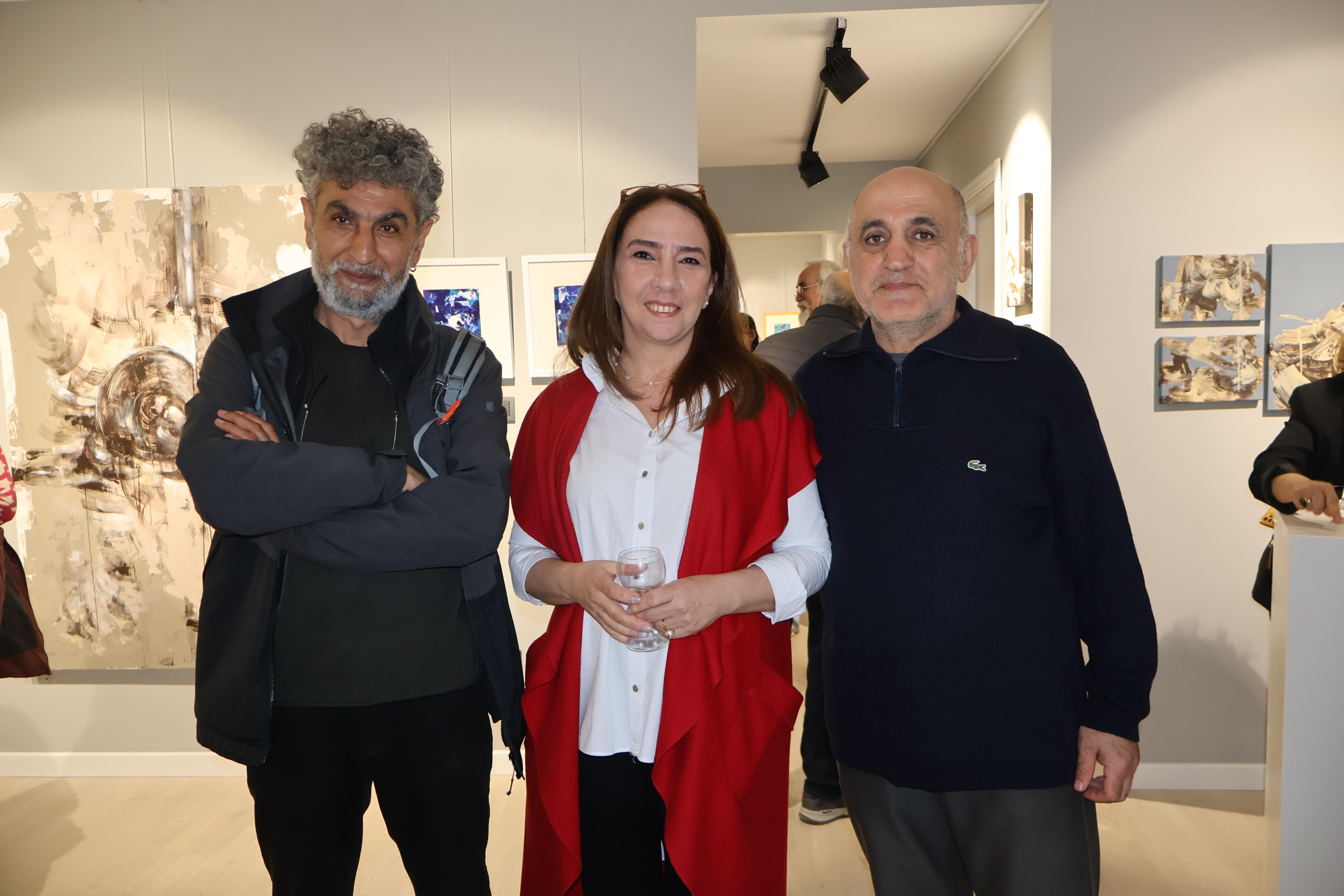 İclal Erentürk Güçsav'ın Derinlik isimli resim sergisi 2 (12) İclal Erentürk Güçsav'ın Derinlik isimli resim sergisi 2 (12)