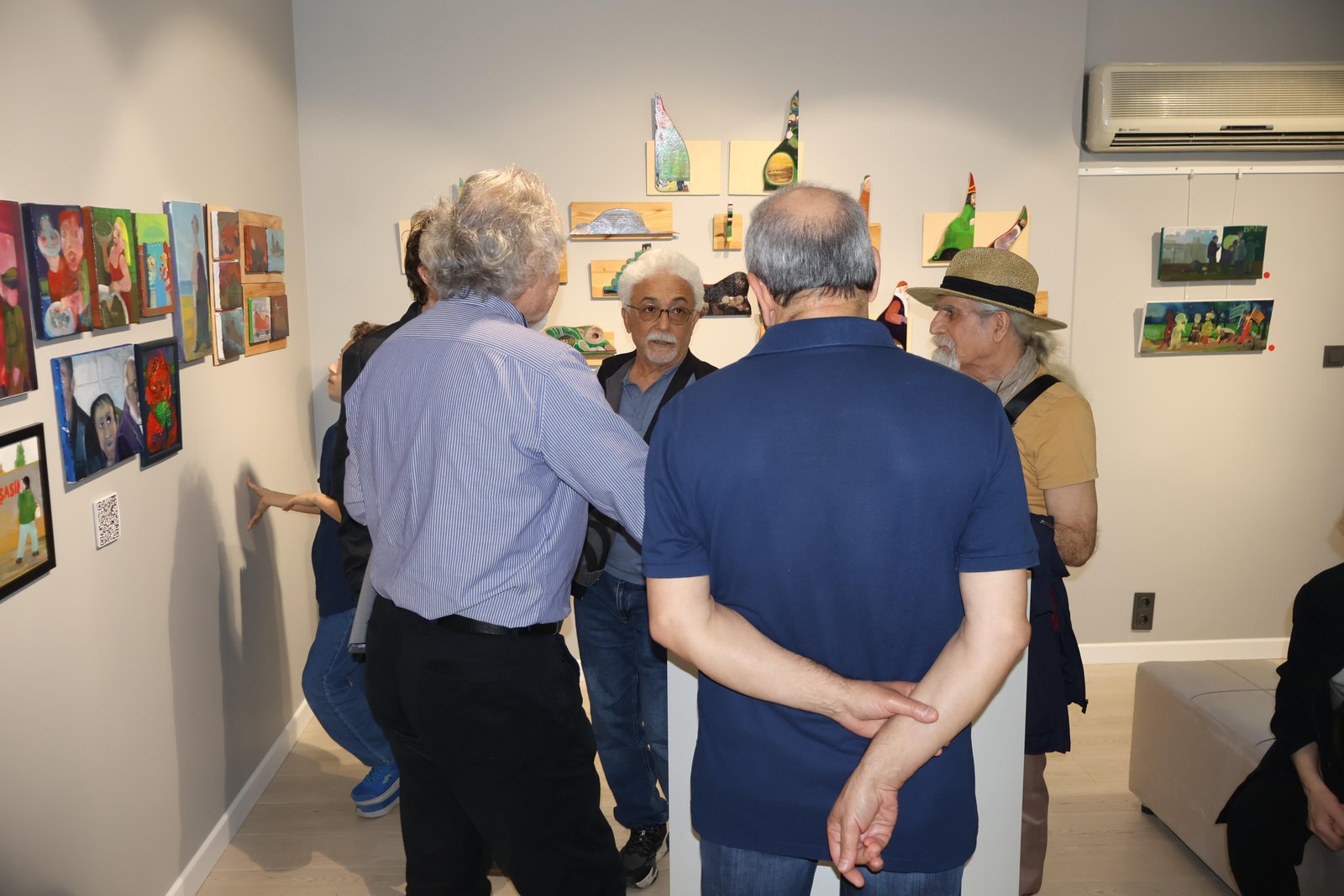 Serdar Şencan “Renklere Özgürlük” Kişisel Resim Sergisi (9) Serdar Şencan “Renklere Özgürlük” Kişisel Resim Sergisi (9)